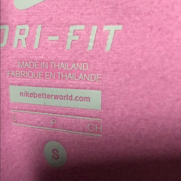 Nike pullover - Picture 2 of 4